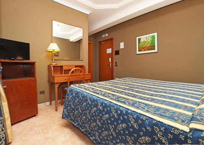 Otel Rimini 3*