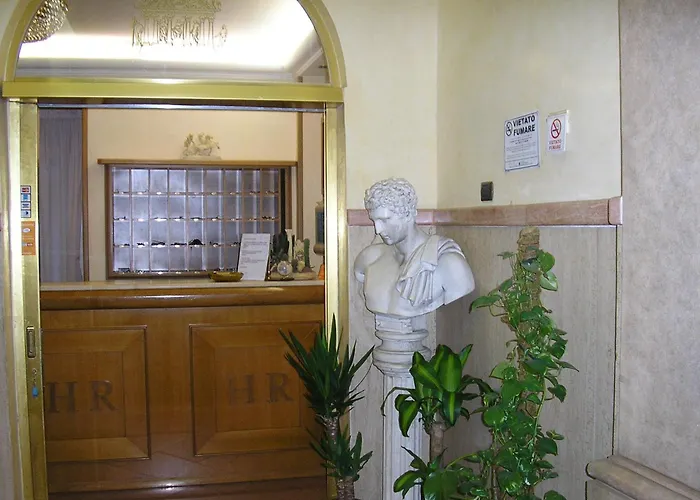 Otel Rimini 3*