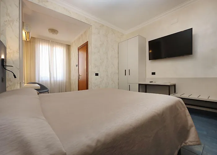 Rimini 3* Roma