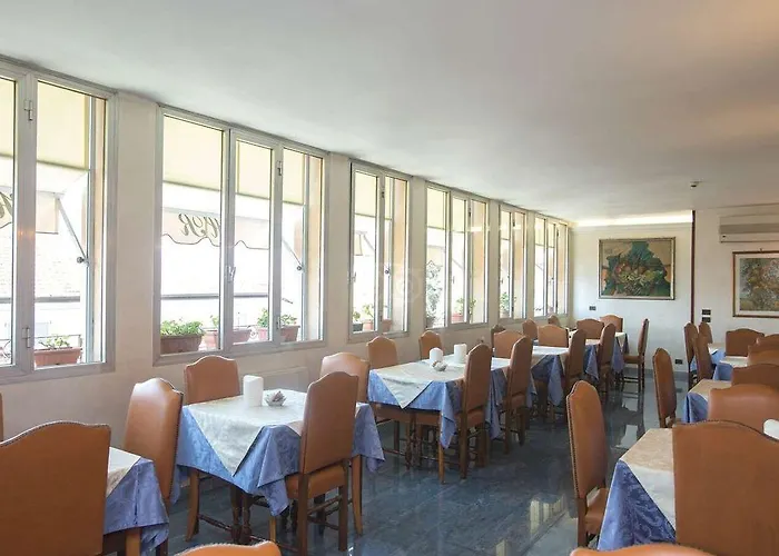 Rimini Otel 3*